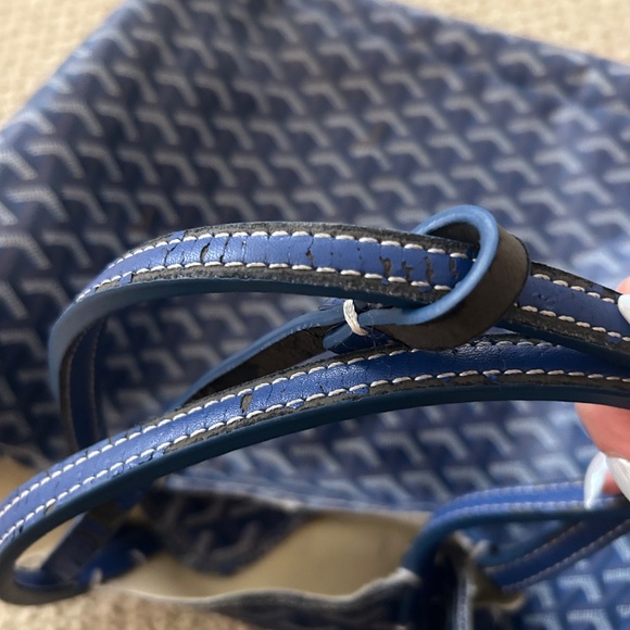 Medium Blue Goyard Tote w/Wallet - Picture 12 of 12